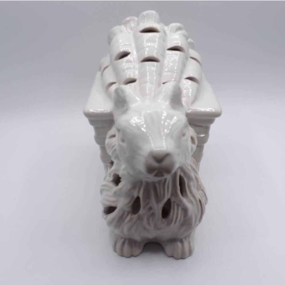 Bunny with Carrot Wagon Potpourri Sachet Holder White Glaze 5.5" High - Picture 4 of 8